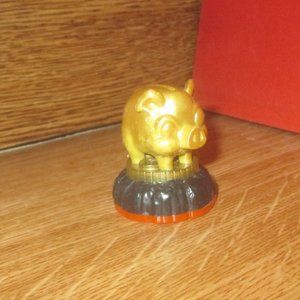 Piggy Bank (Magic Item)  from Skylanders: Trap Team (Series 4) Figures